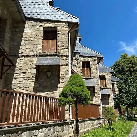 Appartamento La Encina, Acogedor Con Piscina - Arafita El Pueyo de Jaca